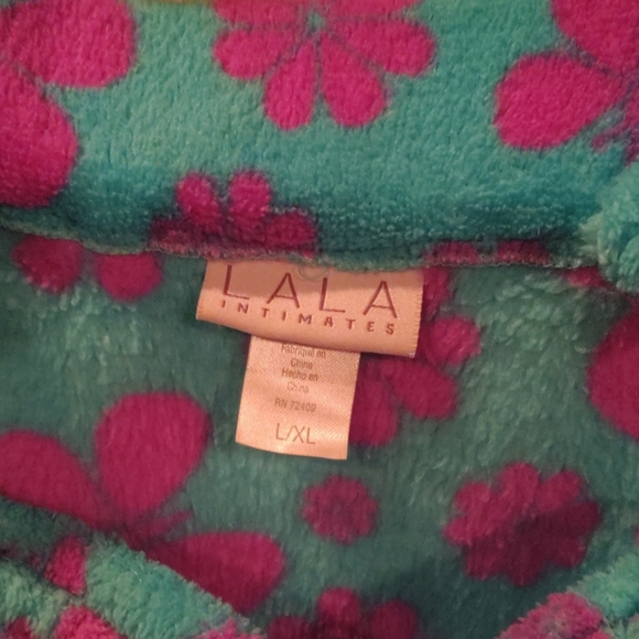 Lala Intimates Robe - Picture 2 of 4